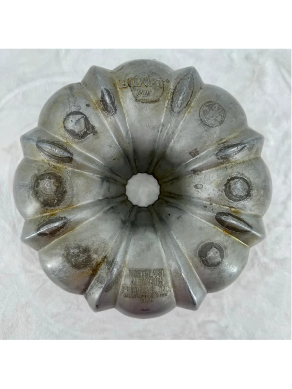 Vintage Original Bundt Pan by Northland Aluminum Products 10” Diam Tube Cake